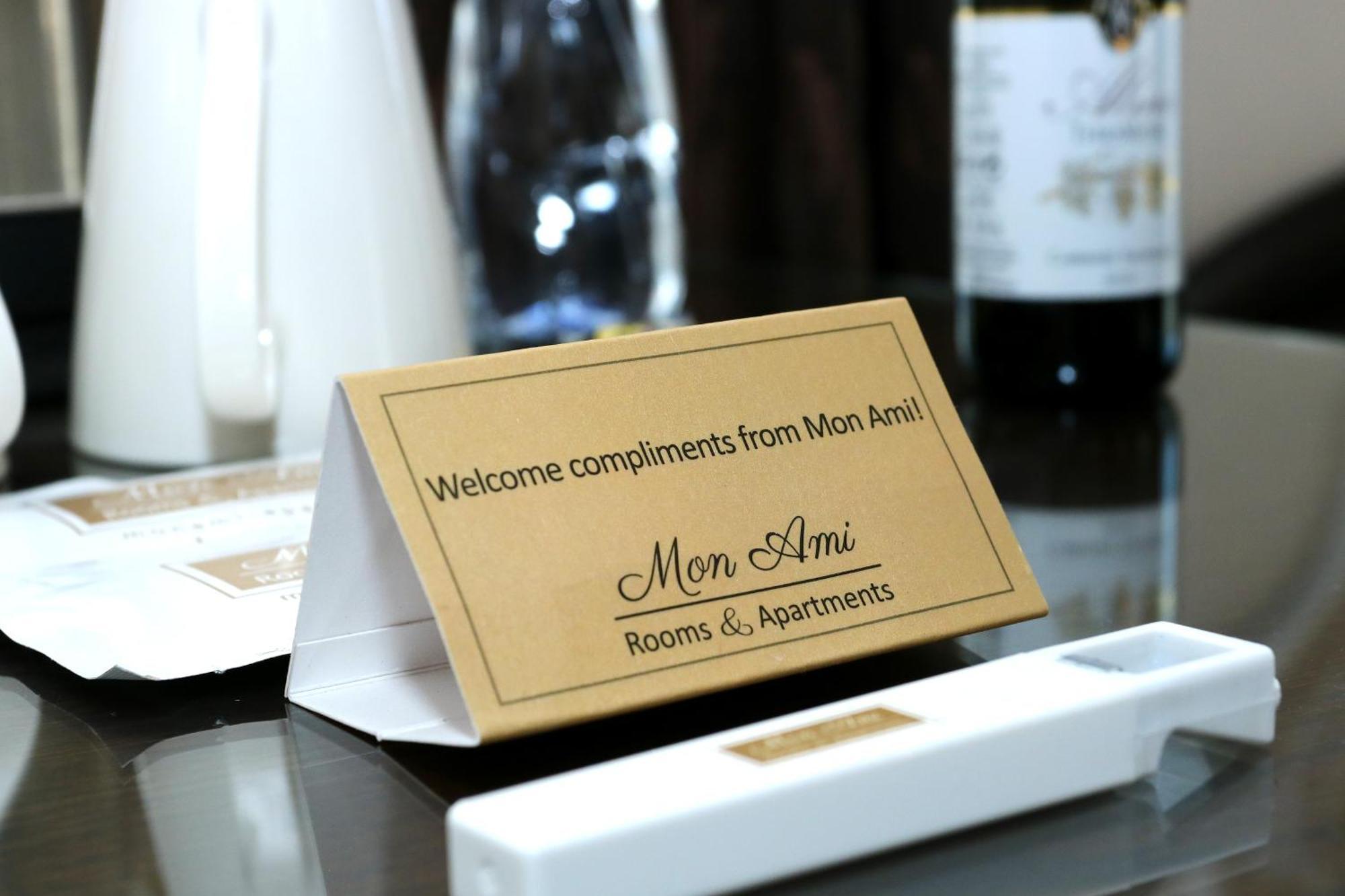 Mon Ami Apart In Studentski Grad Area ソフィア エクステリア 写真